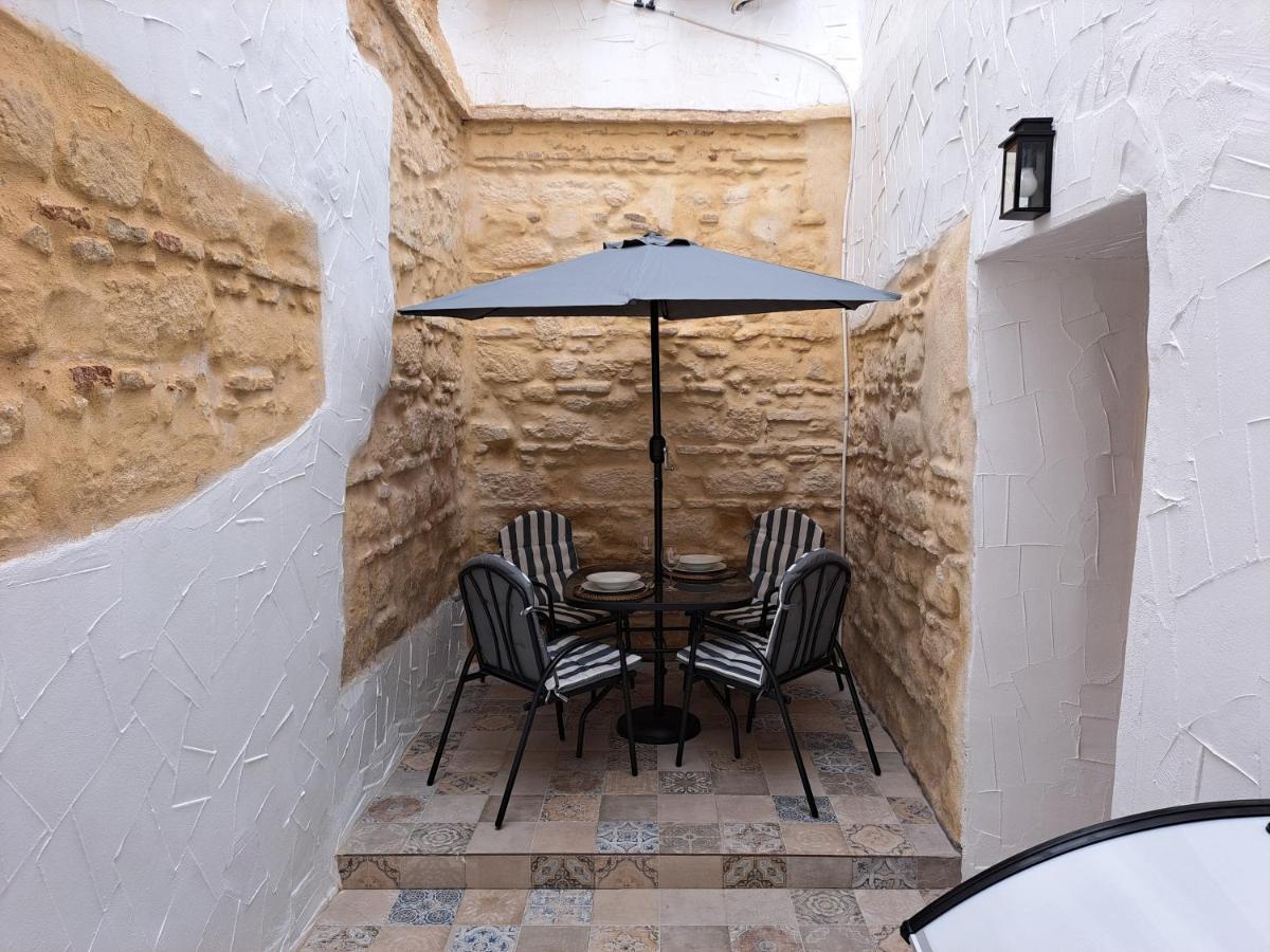 Ferienwohnung Apartamento La Zarzamora-Patio Privado Jerez de la Frontera Exterior foto